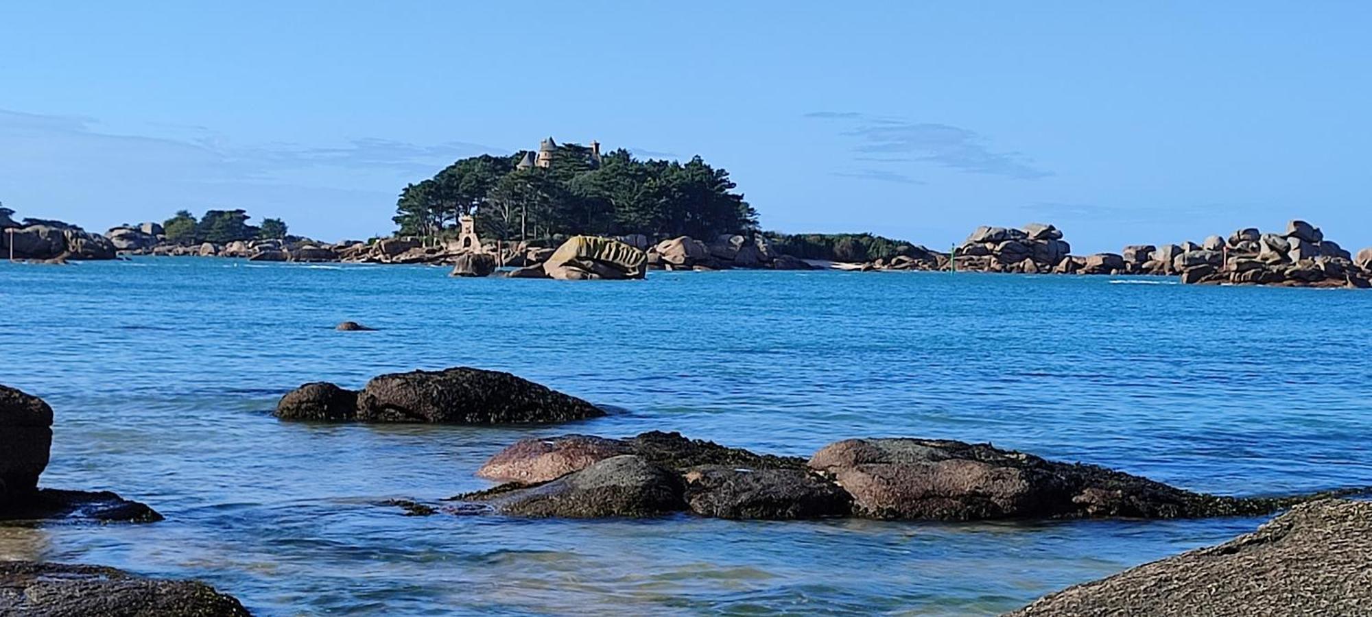Vila La Demeure Du Figuier Évran Exteriér fotografie